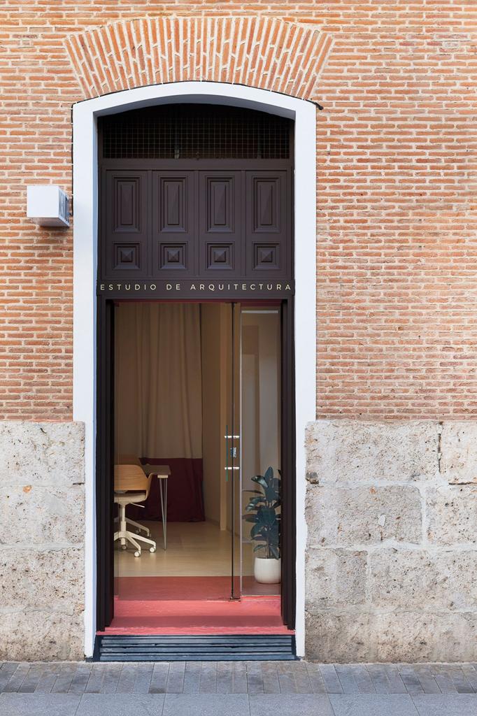 Decoración y diseño de interiores de locales comerciales y negocios - Local Comercial 7